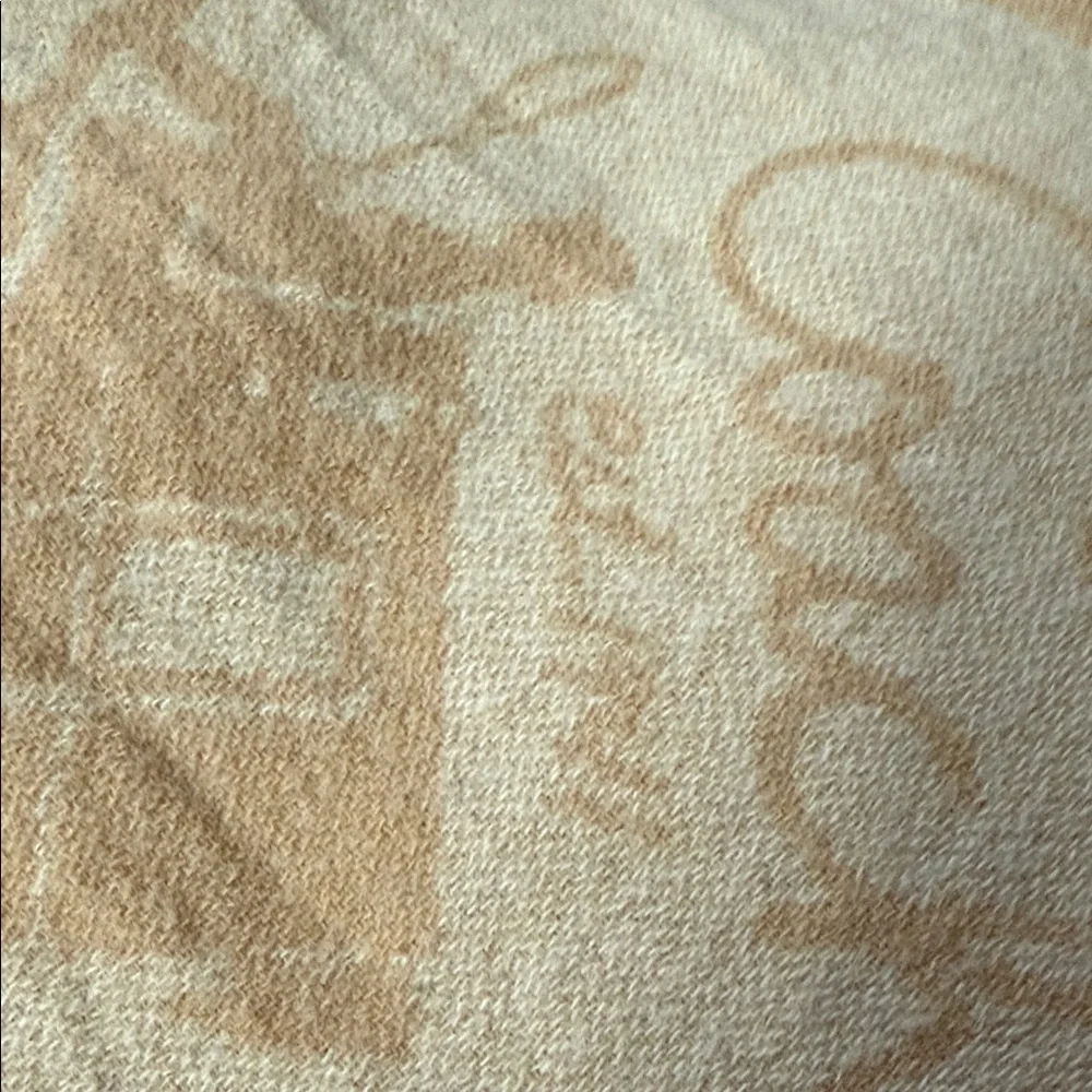 EUC Coach Cream and Tan Scarf cashmere wool blend